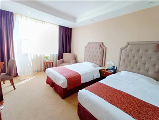 河岸·HOTEL.webp